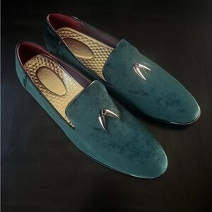 Men's Green Velvet Slip-On Loafers with Silver Accent